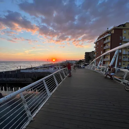 Finestra Sul Mare Apartment Ladispoli